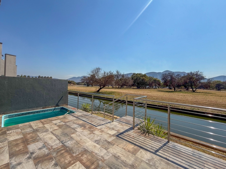 3 Bedroom Property for Sale in The Islands Estates North West